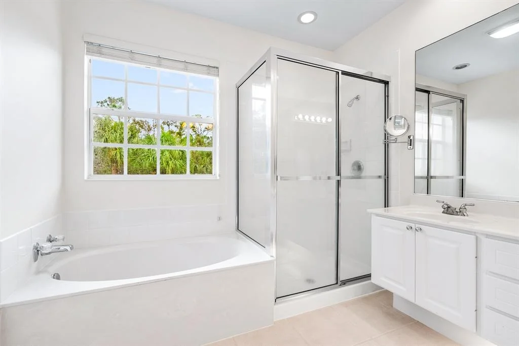 Photo of 4011 Community Drive