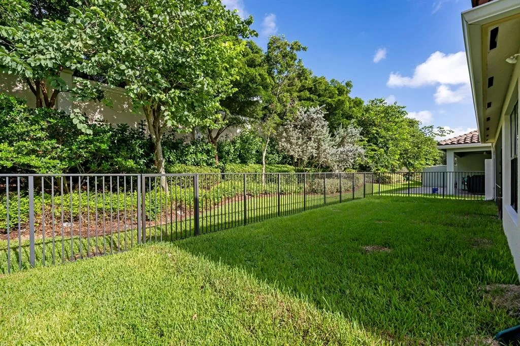 Photo of 13751 Moss Agate Avenue