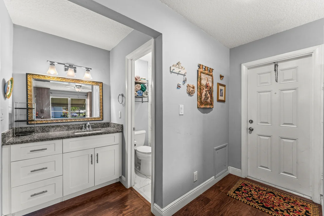 Photo of Unit D at 112 High Point Boulevard