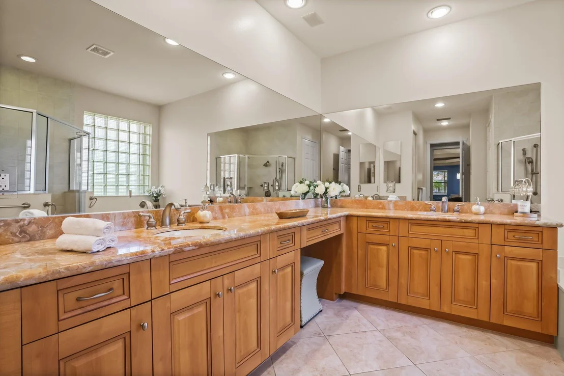 Photo of 9745 Isles Cay Drive