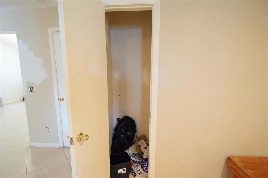 Photo of 5588 SE Avalon Drive