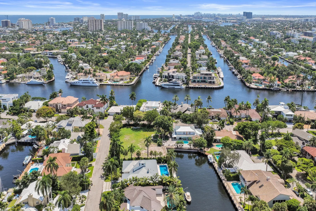 Photo of 607 3RD KEY Drive