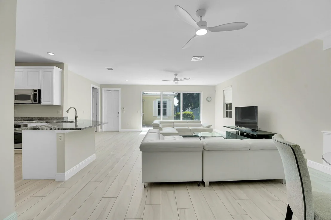 Photo of 1150 Key Largo Street