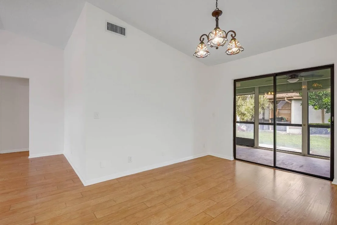 Photo of 6113 Fairfield Circle