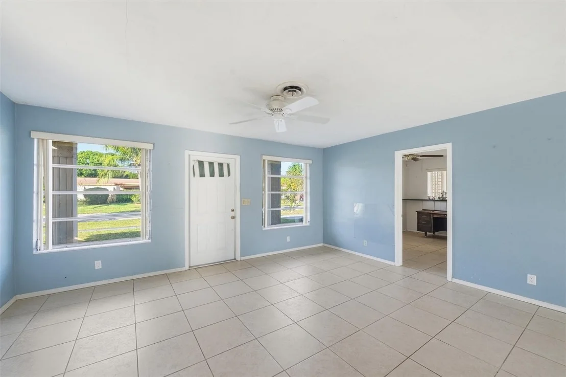 Photo of 4030 NW 3rd Way