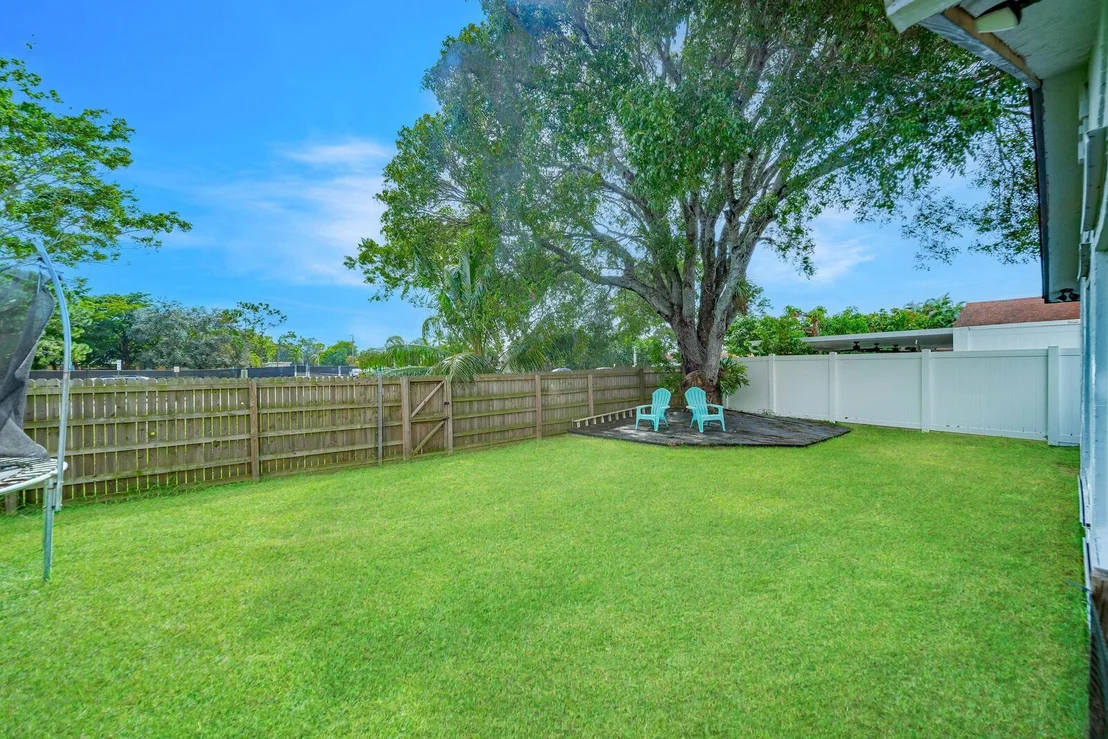 Photo of 9130 Saddlecreek Drive