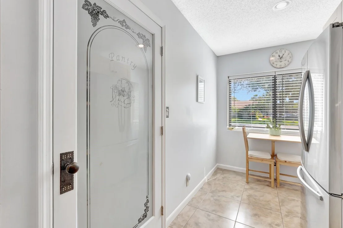 Photo of 4336 Palm Forest Drive