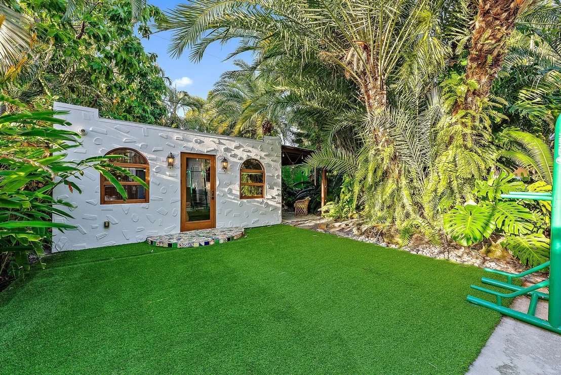 Photo of 205 Monroe Drive