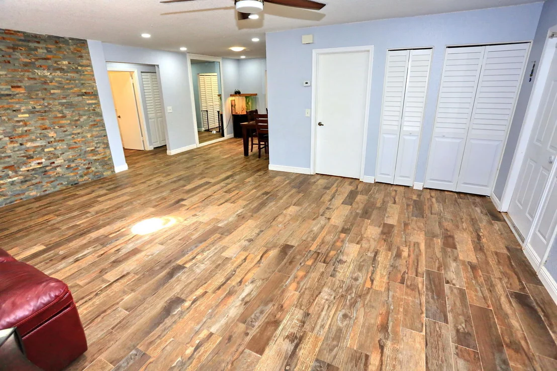 Photo of 7581 Deuce Lane