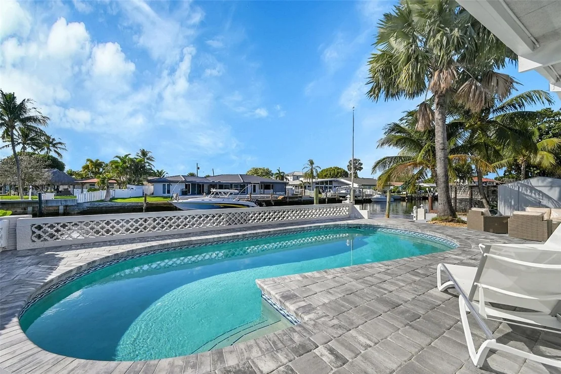Photo of 441 SE 14th Avenue