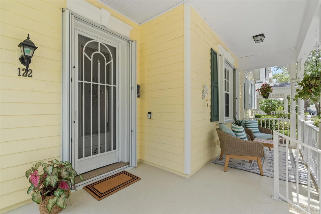 Photo of 122 Date Palm Drive