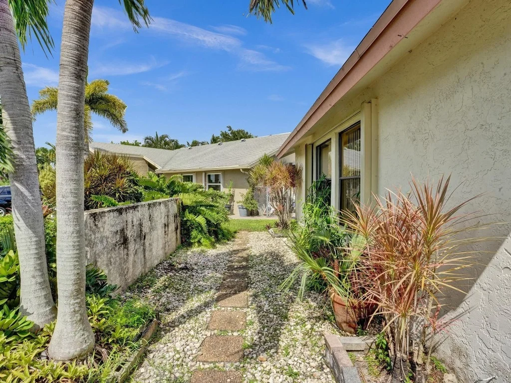Photo of 9175 Bedford Drive