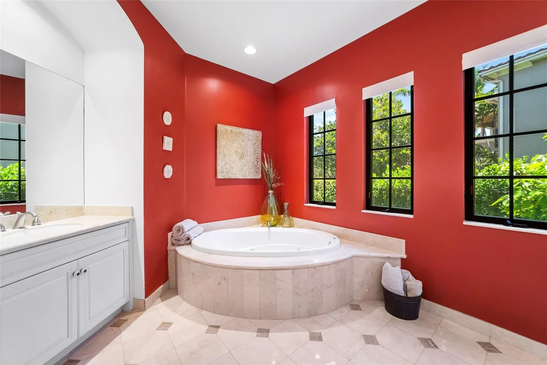 Photo of 9460 Eden Manor