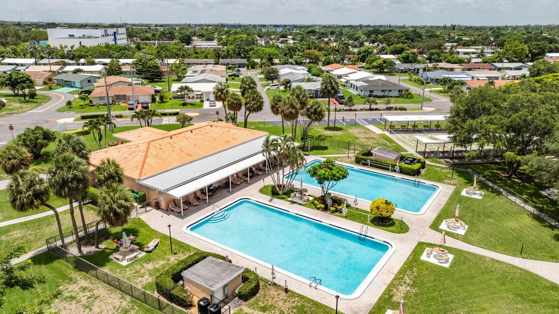 Photo of 4805 Mainland Drive
