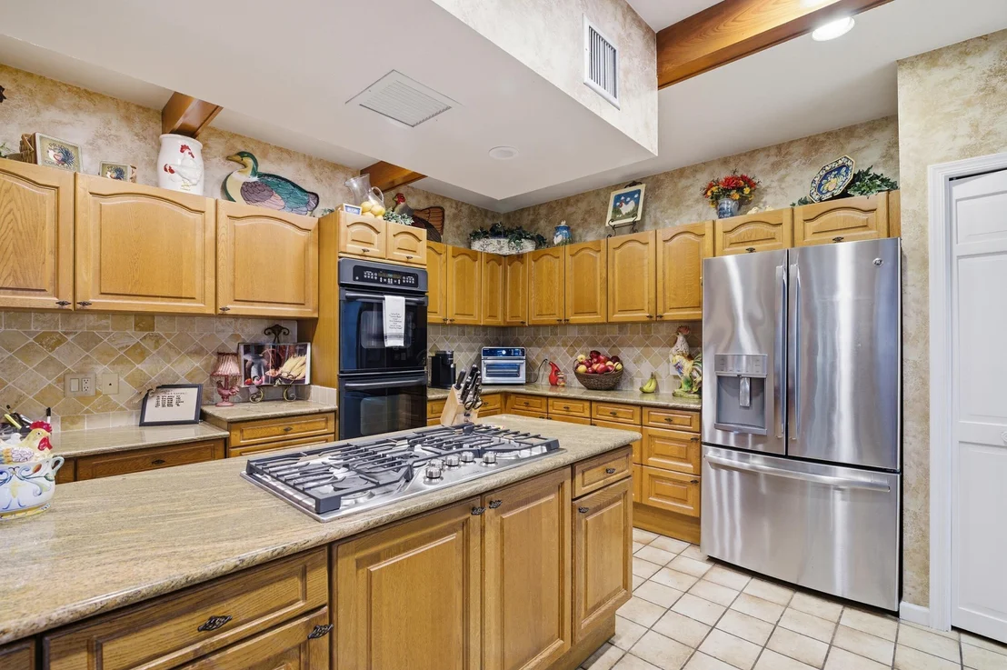 Photo of 4838 Charlton Way
