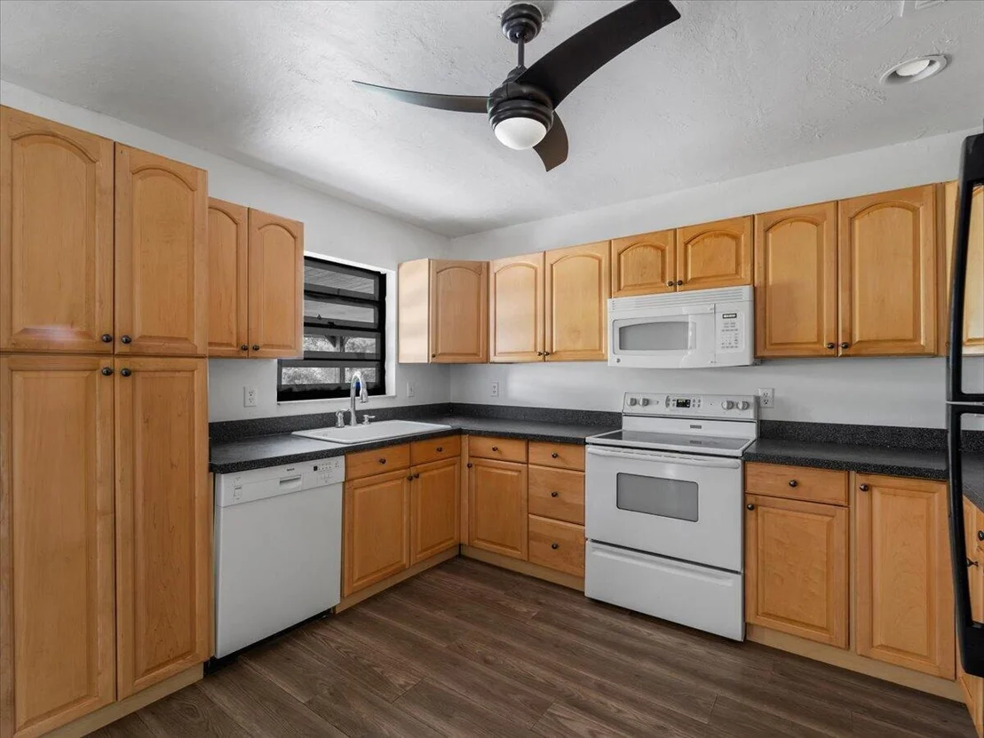 Photo of 406 Fifth Avenue