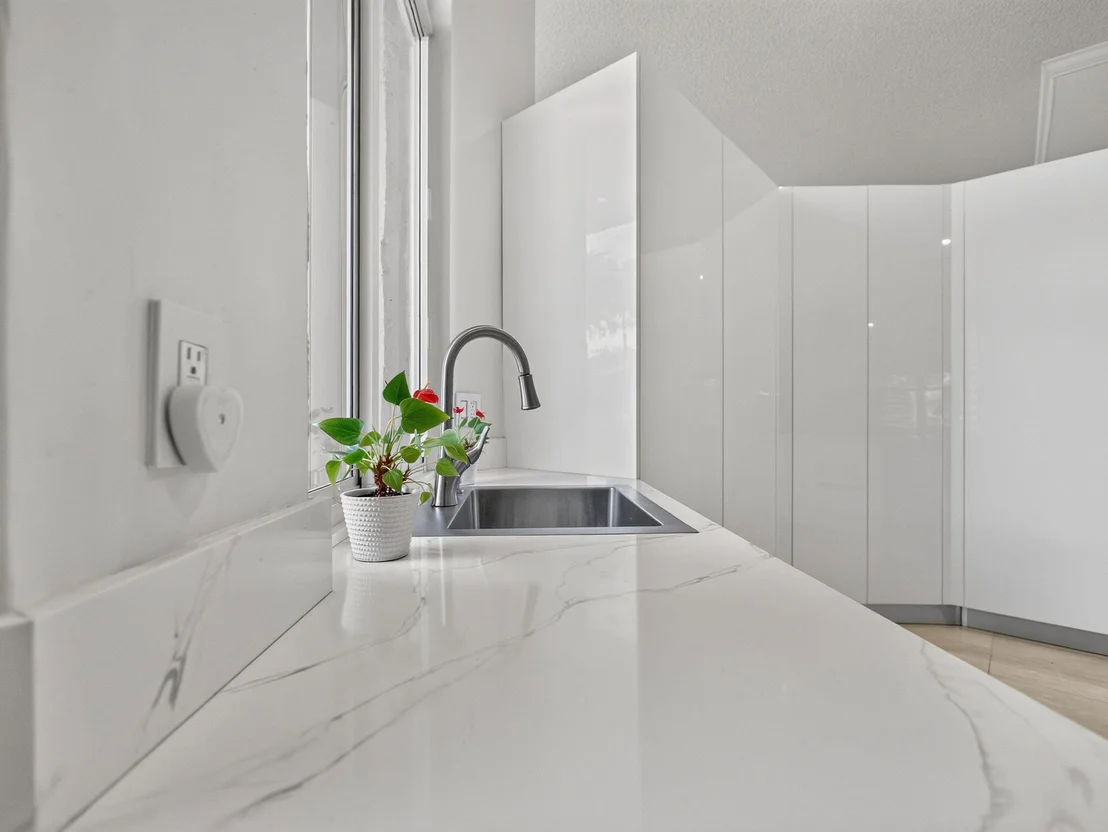 Photo of 832 WATERVIEW Drive