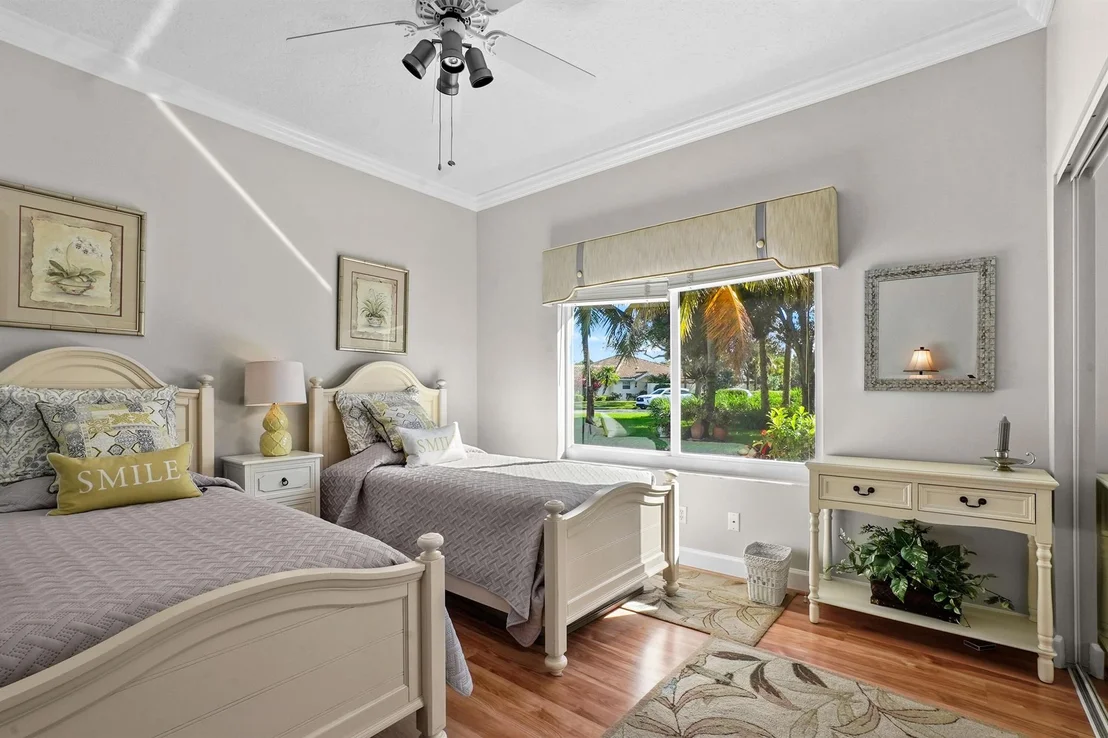 Photo of 8137 SE Double Tree Drive