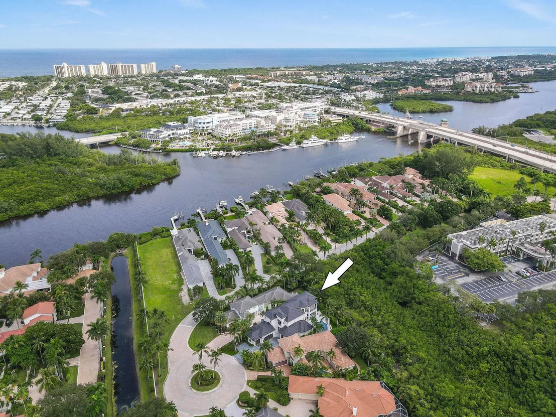 Photo of 360 Fishermans Way