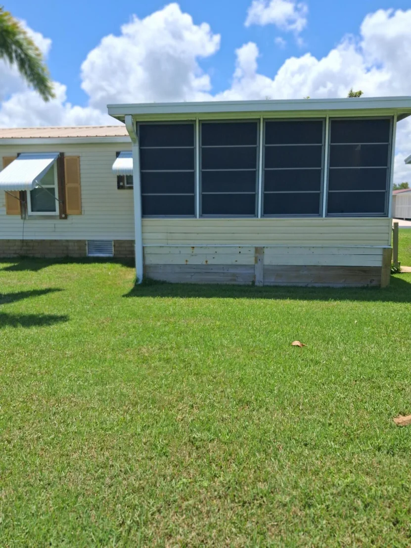 Photo of 1660 SW 35 Circle