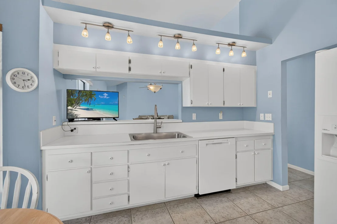 Photo of 39 CEDAR Circle