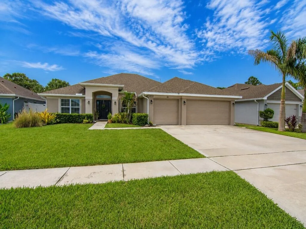 Photo of 8332 Amalfi Circle