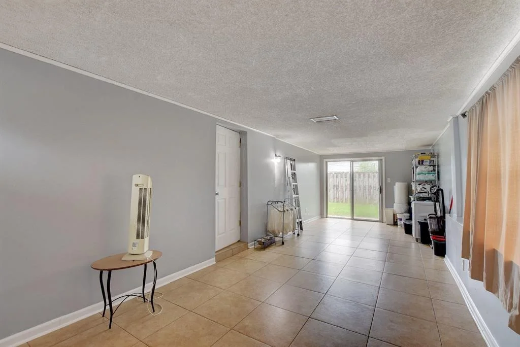 Photo of 845 Harth Drive