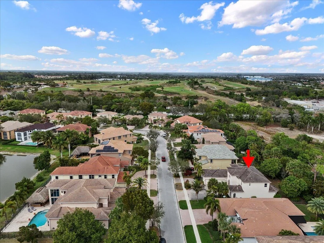 Photo of 9165 Pineville Drive