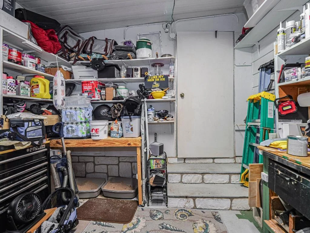 Photo of 409 Avocado Drive