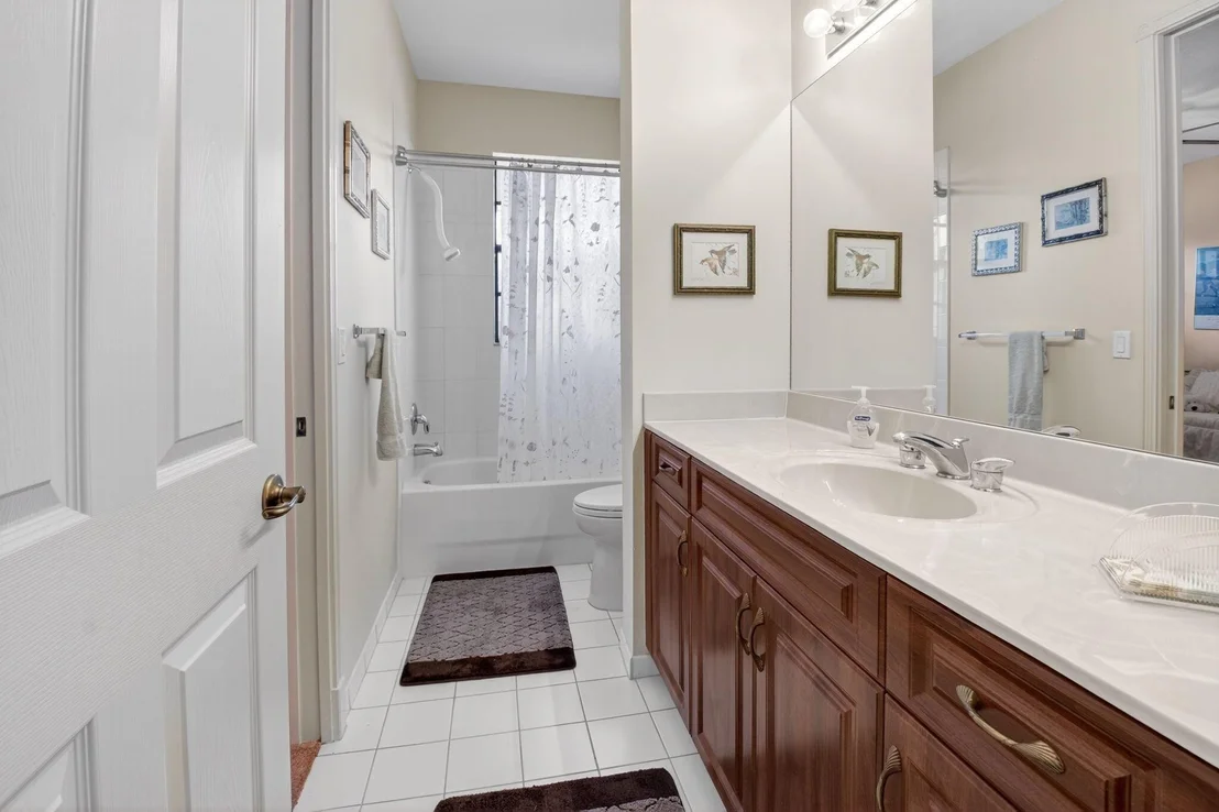 Photo of 14619 Jetty Lane