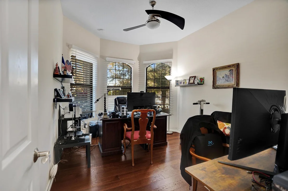 Photo of 16610 Gateway Bridge Drive
