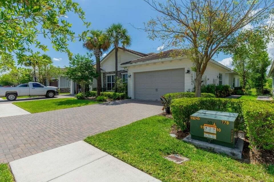 Photo of 19546 Weathervane Way