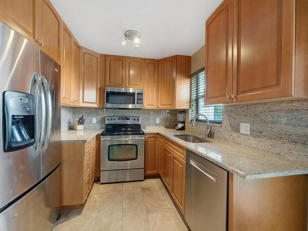 Photo of 2551 Cedarcrest Road