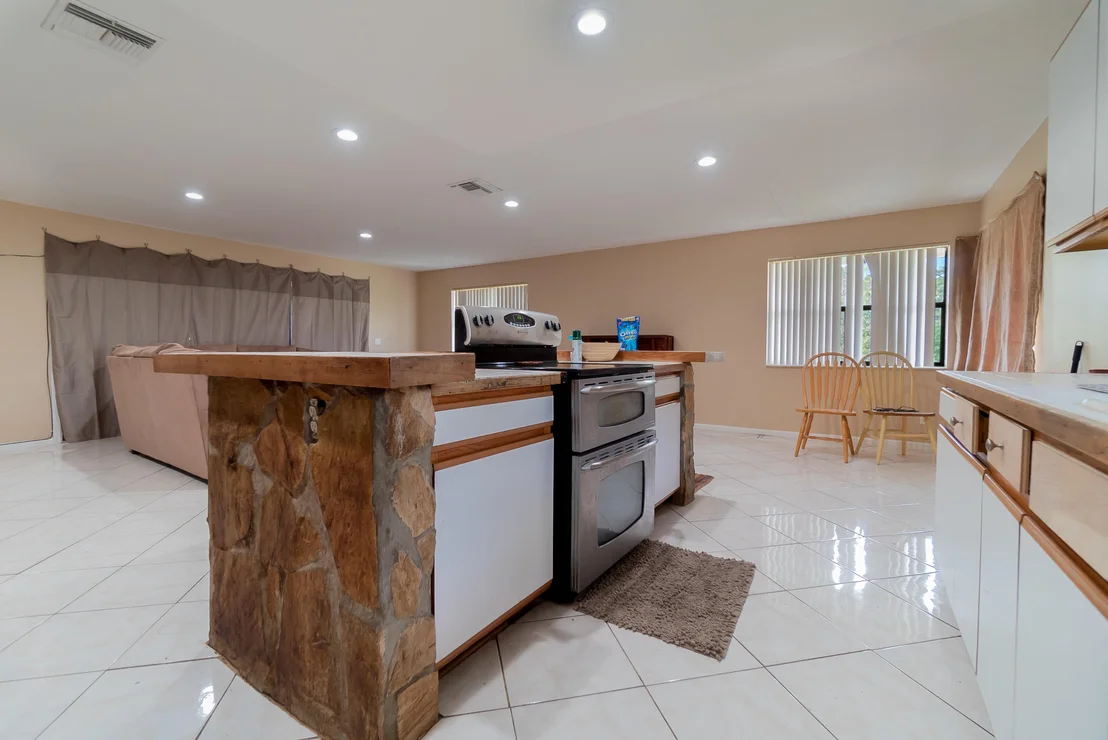 Photo of 16031 78th Road N