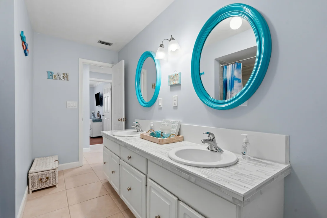Photo of 4796 SE Manatee Terrace