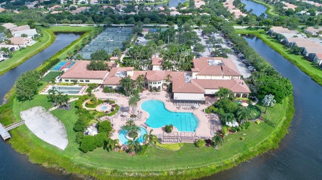 Photo of 7328 Morocca Lake Drive