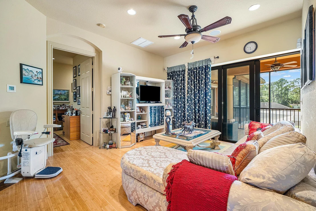 Photo of 17560 69th Street N