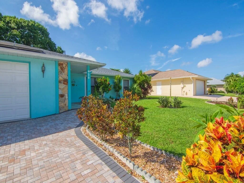 Photo of 425 Joy Haven Drive