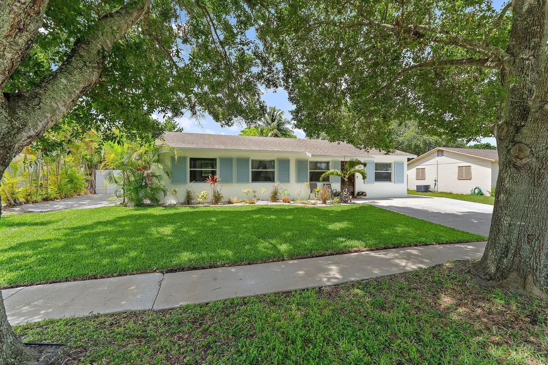 Photo of 1008 Mohawk Street