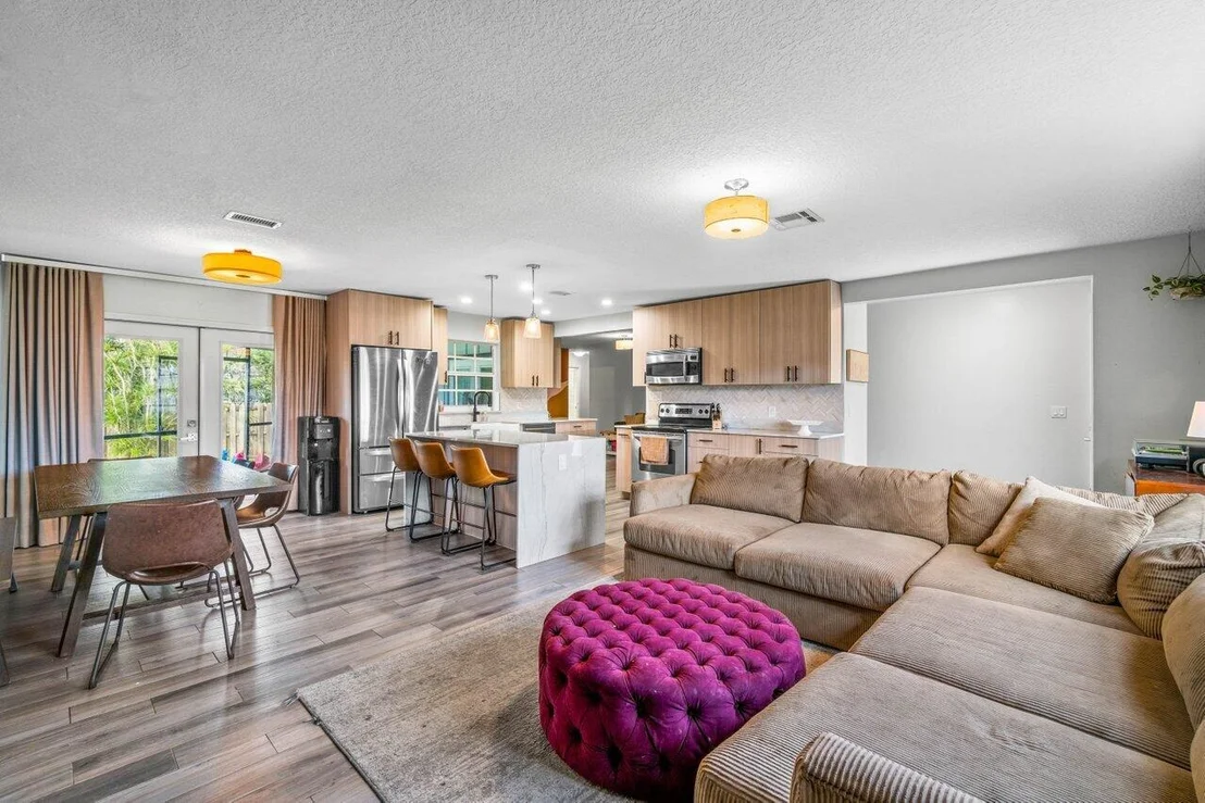 Photo of 4516 Pinetree Drive