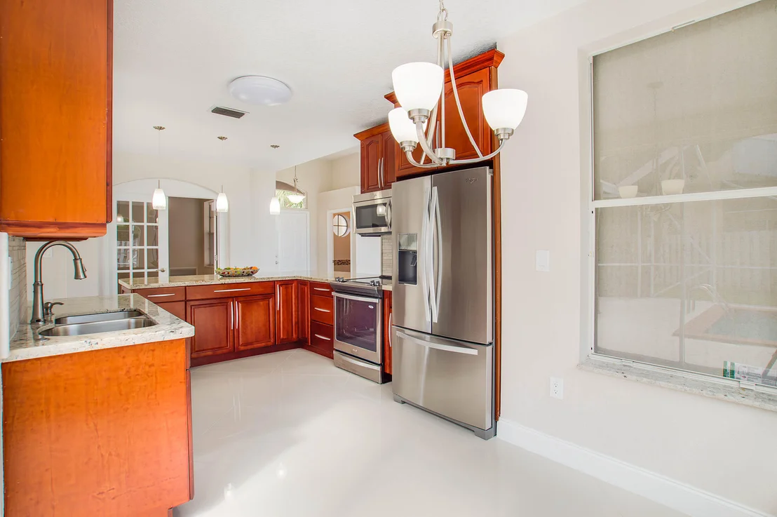 Photo of 1020 Fairfax W