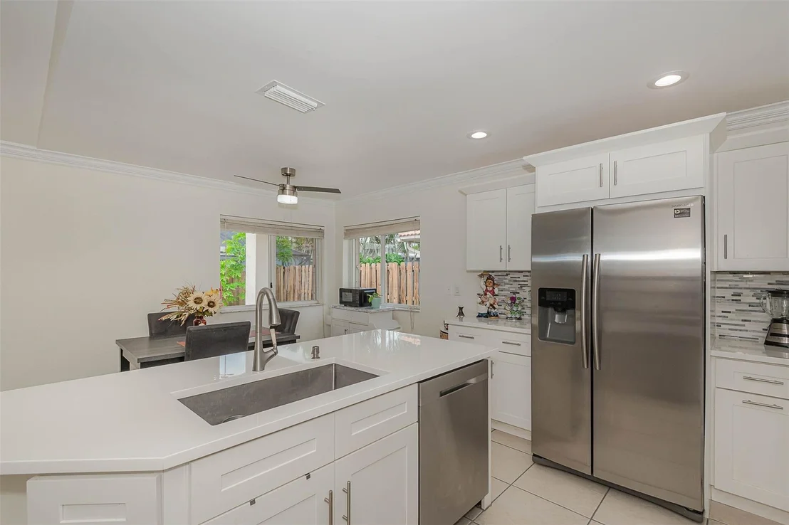 Photo of 16858 Crestview Lane
