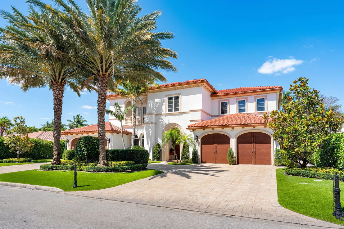 Photo of 2233 Date Palm Road
