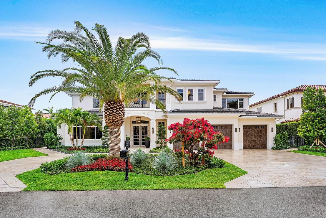 Photo of 290 Sabal Palm Terrace