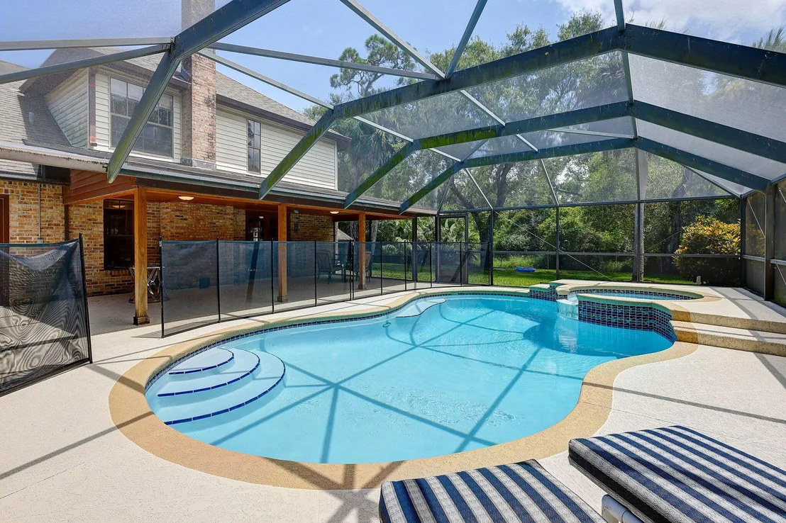 Photo of 5619 Oleander Avenue