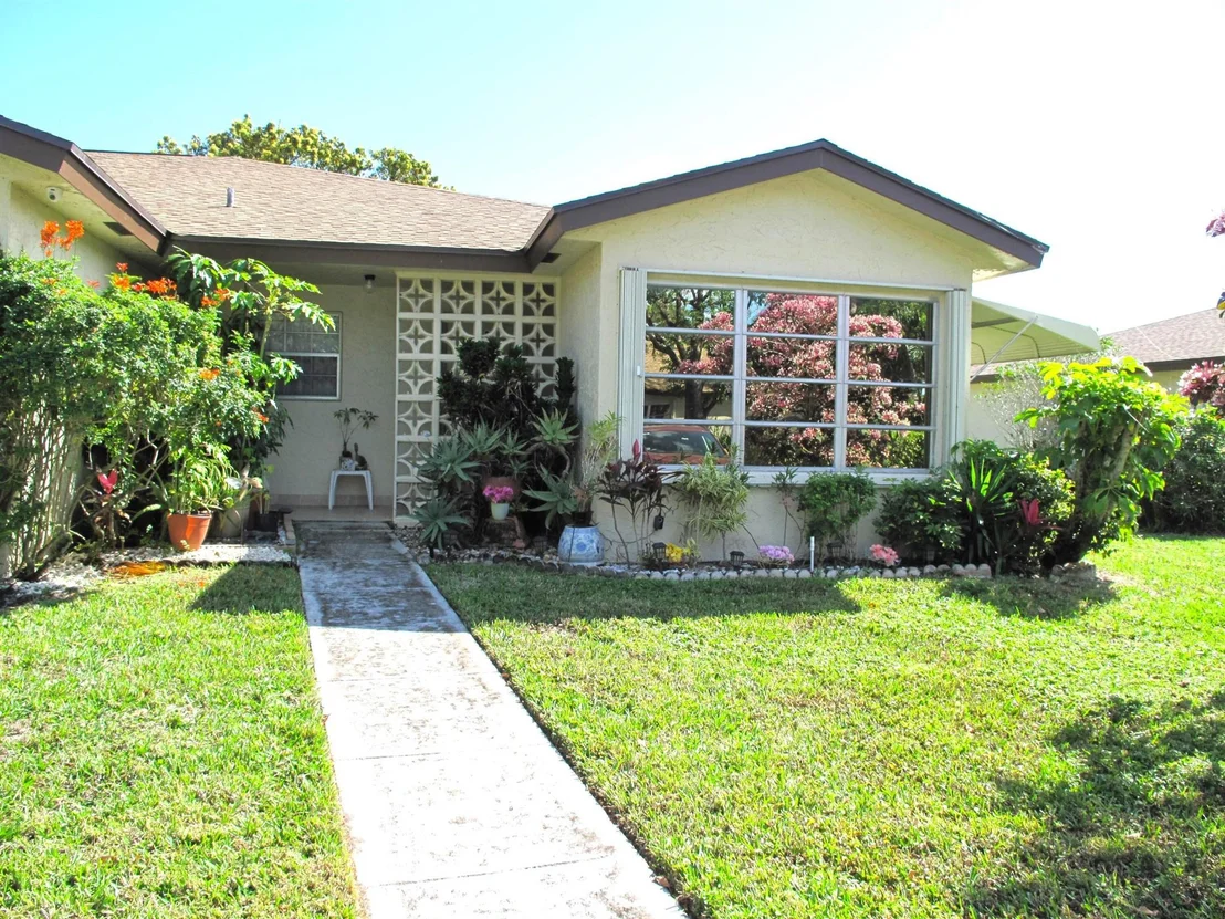 Photo of Unit D at 5220 Nesting Way
