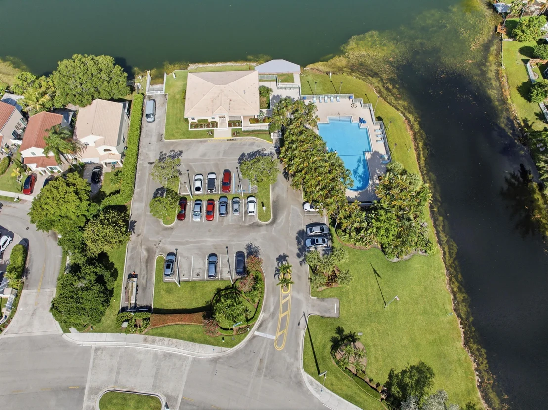 Photo of 6582 Bayfront Drive