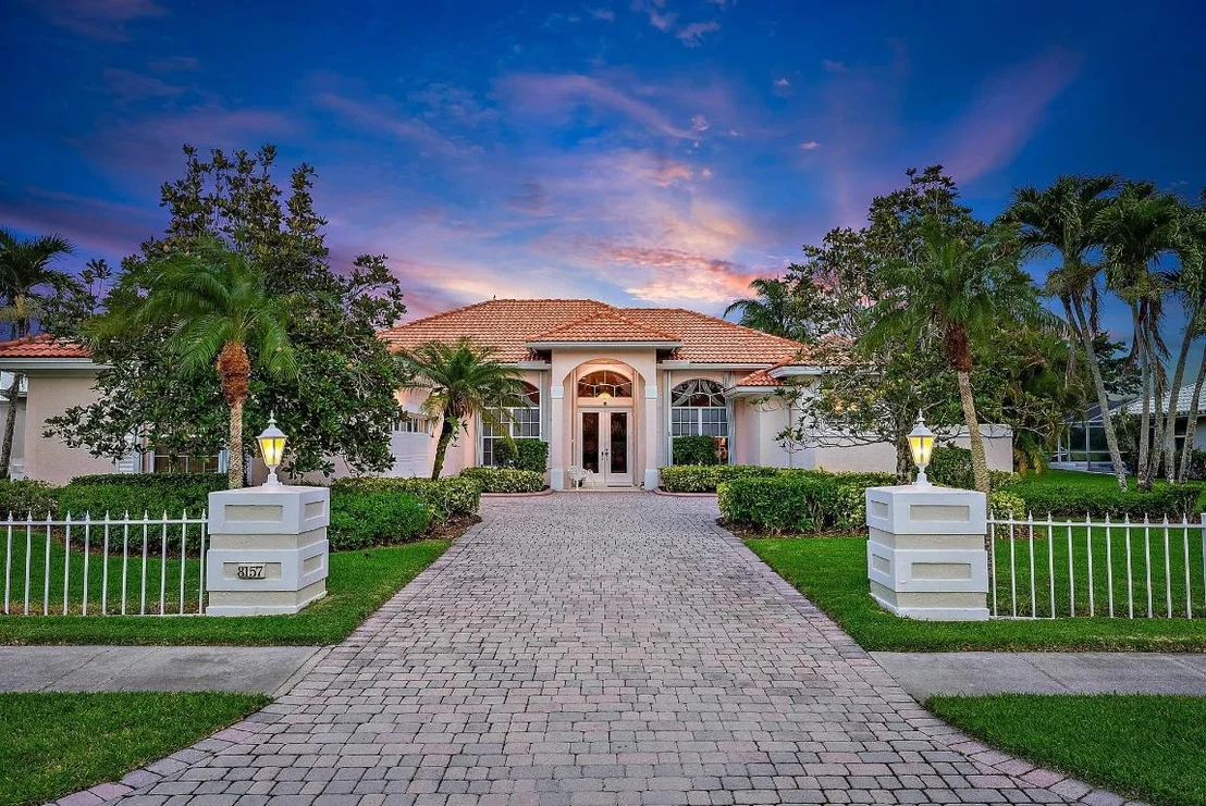 Photo of 8157 SE Double Tree Drive