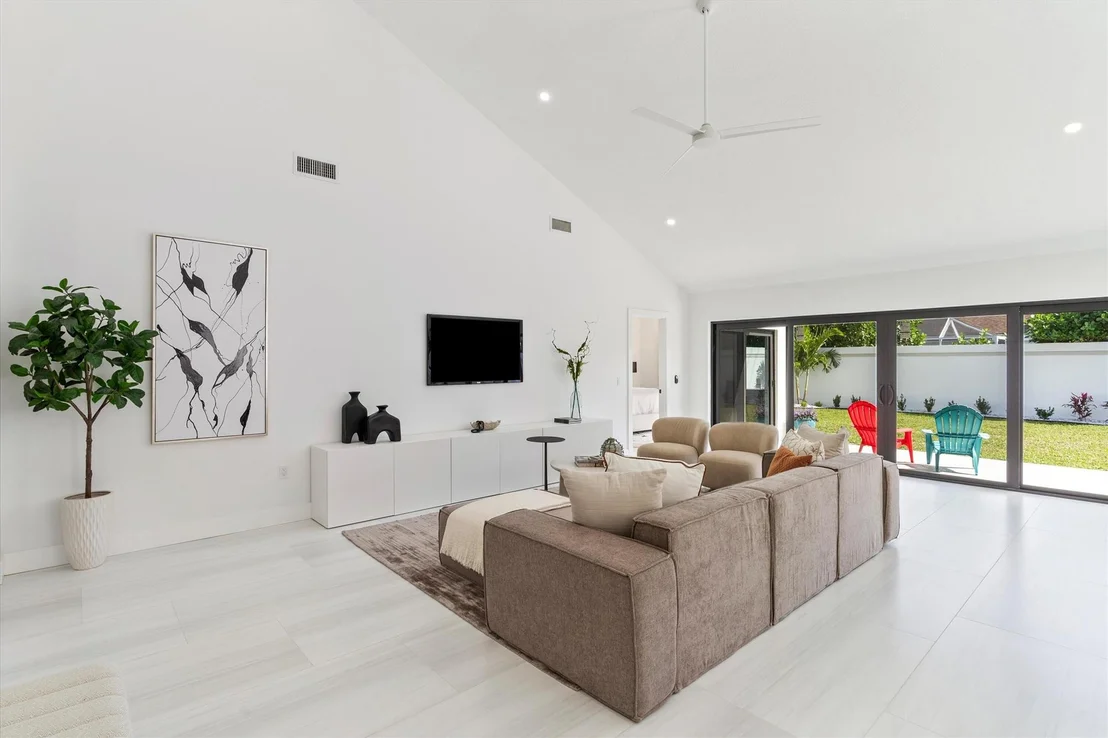 Photo of 105 Landward Drive