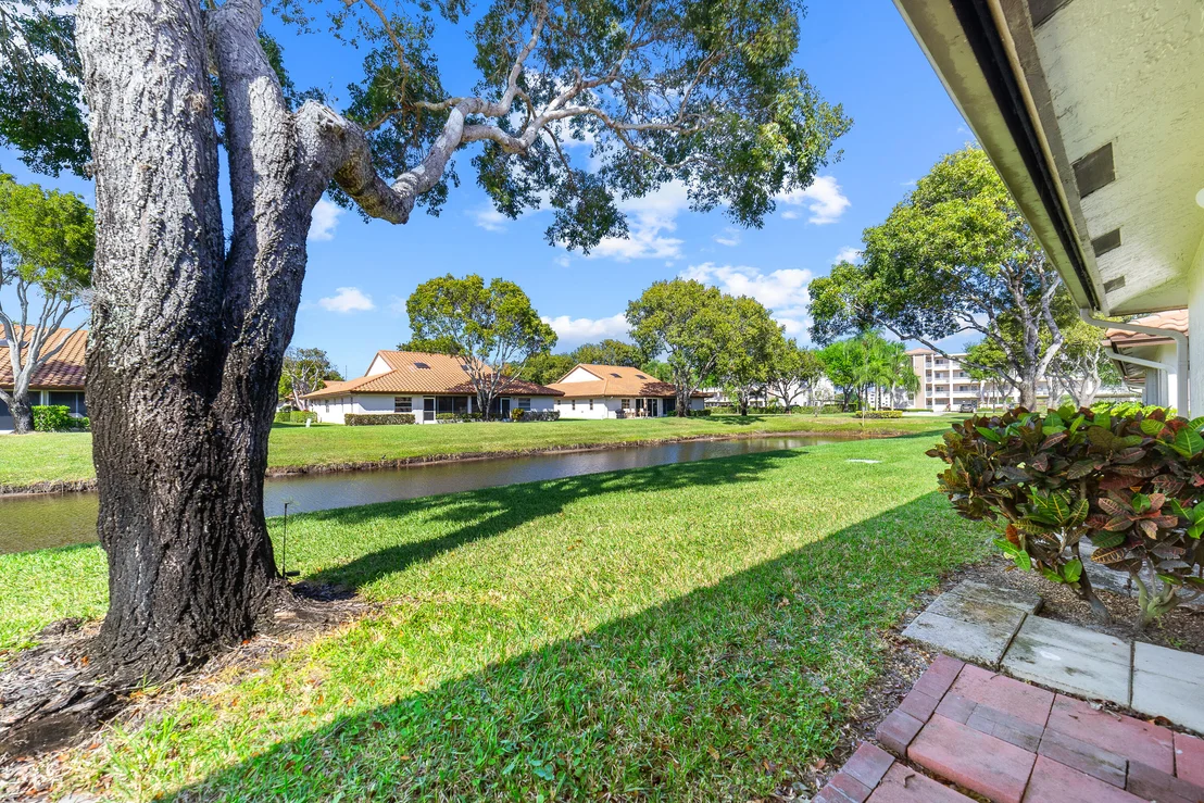 Photo of 6438 Pointe Pleasant Circle